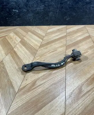Mercedes-Benz E W212 Front lower control arm/wishbone