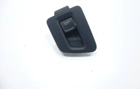 Volkswagen PASSAT B8 Tailgate opening switch 3G0959831