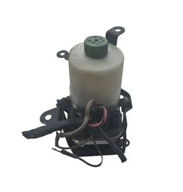 Skoda Roomster (5J) Power steering pump 6R0423156B