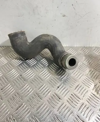 Audi A4 S4 B6 8E 8H Intercooler hose/pipe