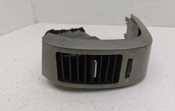 Toyota Prius (XW20) Dashboard side air vent grill/cover trim 5506147010