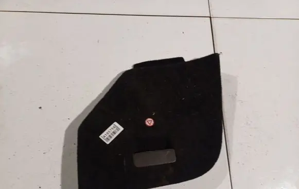 Volkswagen Golf IV Other trunk/boot trim element