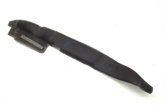 Peugeot 5008 II Fender end trim 9809291580