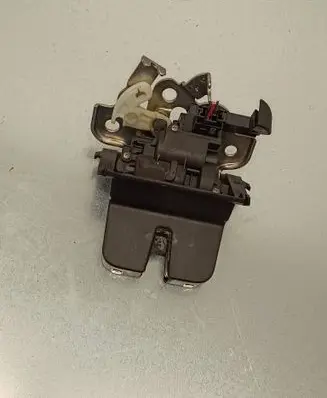 Tailgate/trunk/boot lock/catch/latch