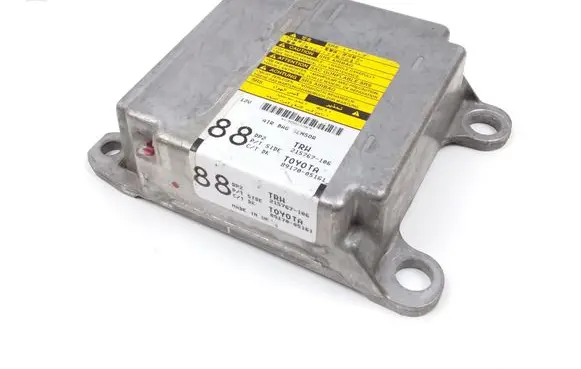 Toyota Avensis T250 Airbag control unit/module 215767106 8917005161