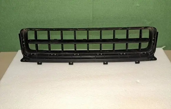 Mini Cooper Countryman F60 Front bumper lower grill 51117390525 76330000