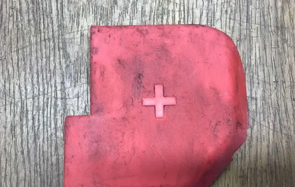 Mercedes-Benz C W205 Battery box tray cover/lid A0005468502