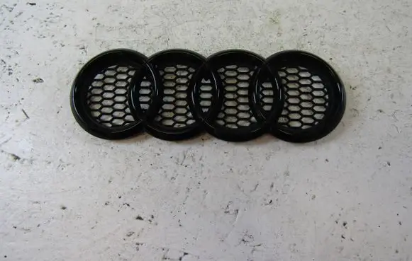 Audi A8 S8 D5 Manufacturer badge logo/emblem 4N0853605