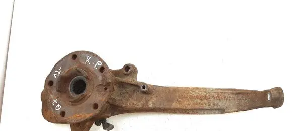 Audi Q7 4L Front wheel hub