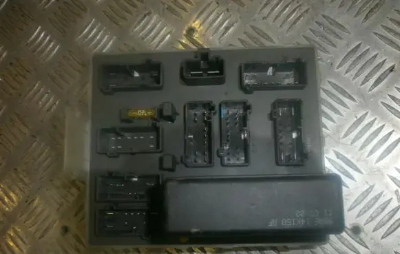Ford Focus Fuse box set 98ag14a073ch