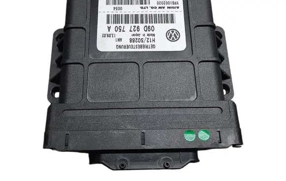 Volkswagen Touareg I Gearbox control unit/module 09D927750A