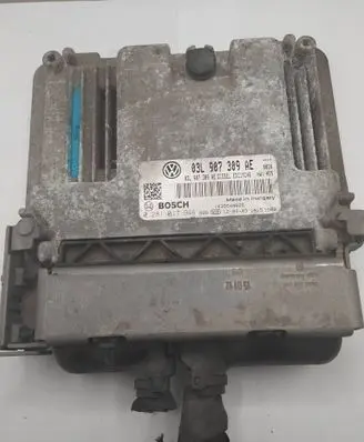 Volkswagen Tiguan Engine control unit/module 03L907309AE 0281017946