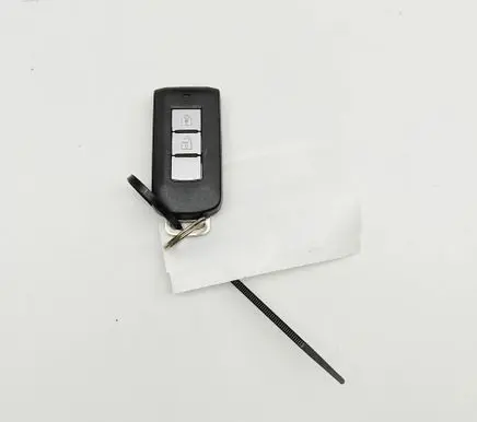 Mitsubishi L200 Ignition key/card 6370B986