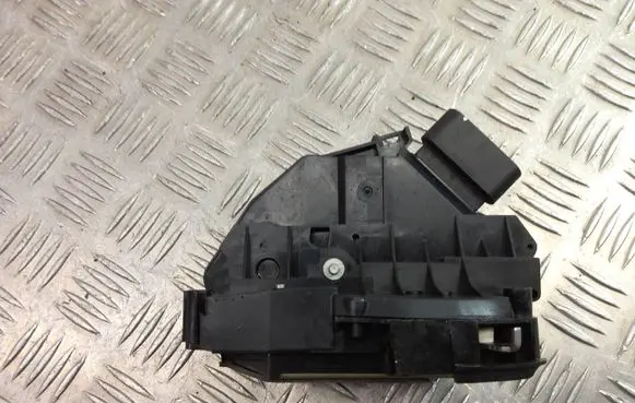 Ford C-MAX II Front door lock AM5AU21812BE