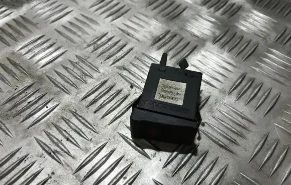 Audi A6 S6 C4 4A Hazard light switch 4a0941509 pnt