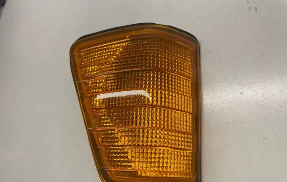 Mercedes-Benz 207 310 Front indicator light A0018226820 0018226820