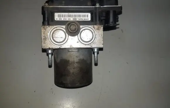 Nissan Qashqai ABS Pump 0265950616