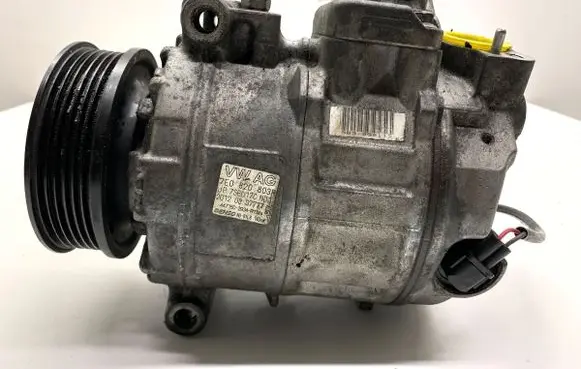 Volkswagen Transporter - Caravelle T5 Air conditioning (A/C) compressor (pump) 7E0820803F