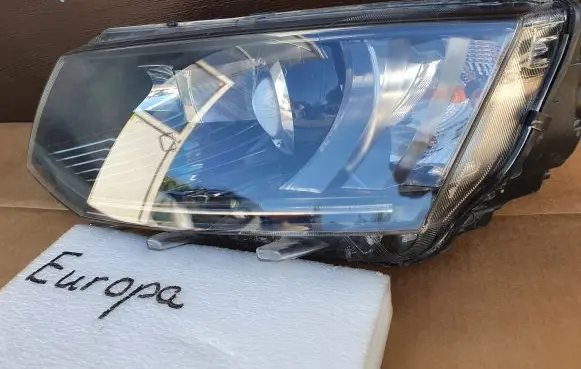 Skoda Octavia Mk3 (5E) Headlight/headlamp 5E1941015B