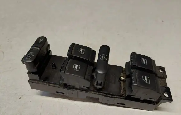 Volkswagen PASSAT B5.5 Electric window control switch 1J4959857 03755000