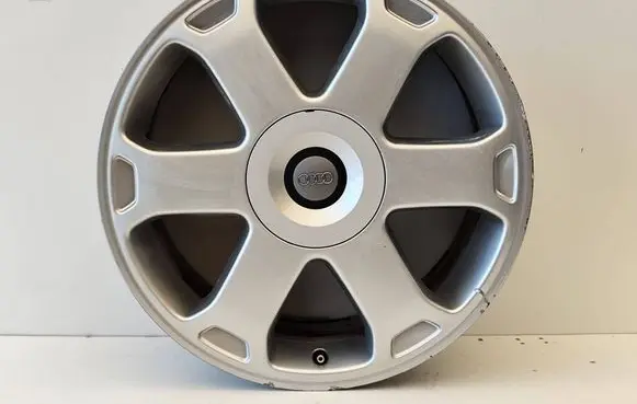 Audi A3 S3 8L R17 alloy rim 8L9601025