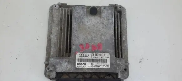 Audi A8 S8 D3 4E Engine control unit/module 4E0907401B 1039S07264 0281012151