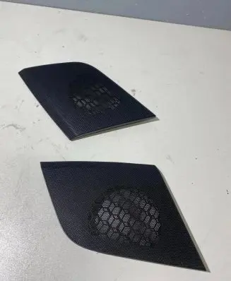 Side speaker trim/cover