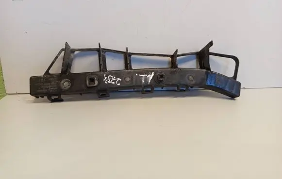Hyundai i30 Rear bumper mounting bracket 866142L000