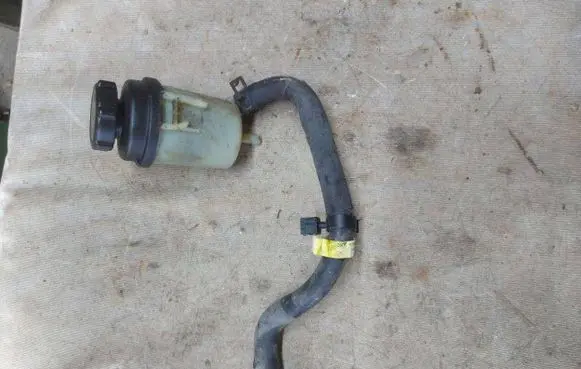 Ford S-MAX Power steering fluid tank/reservoir 6G913R700BB