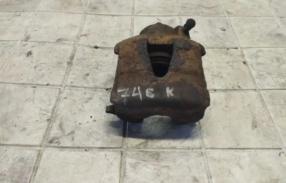 Skoda Fabia Mk1 (6Y) Front brake caliper