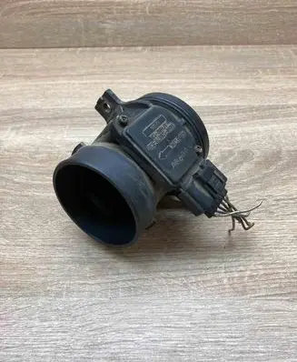 Ford Mondeo MK II Mass air flow meter 98AB12B579B3B WITHPLUG