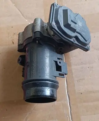 BMW 6 F06 Gran coupe Throttle valve 1354781075203 13547810752 7810752