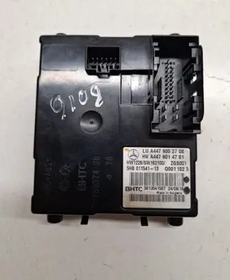 Mercedes-Benz V Class W447 Air conditioning/heating control unit 4479002708 A4479002708