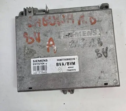 Renault Laguna I Engine control unit/module 7700860316 S101727104q 7700873714