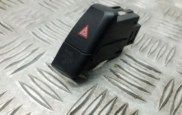 Audi A4 S4 B8 8K Hazard light switch 8K2941509A