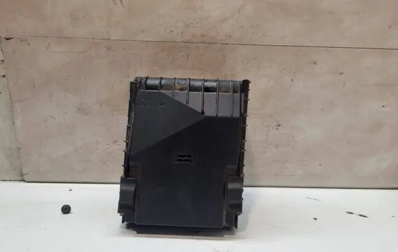 Volkswagen Golf V Fuse box cover 014189871 1K0937132F 1718006