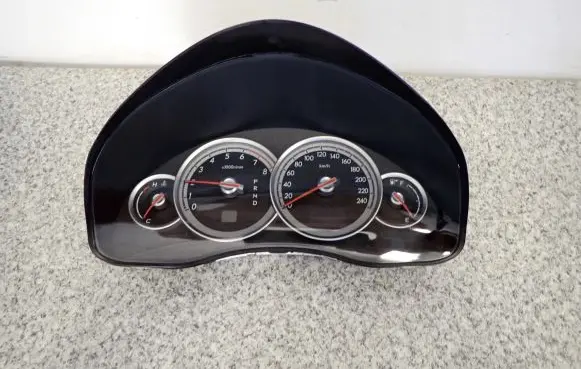 Subaru Outback Speedometer (instrument cluster)