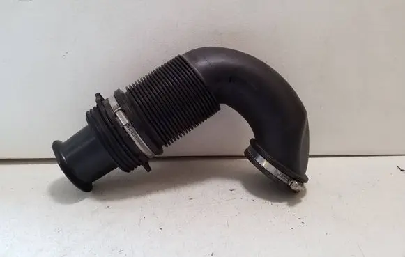 Audi Q7 4M Air intake duct part 06E133634 0114403A