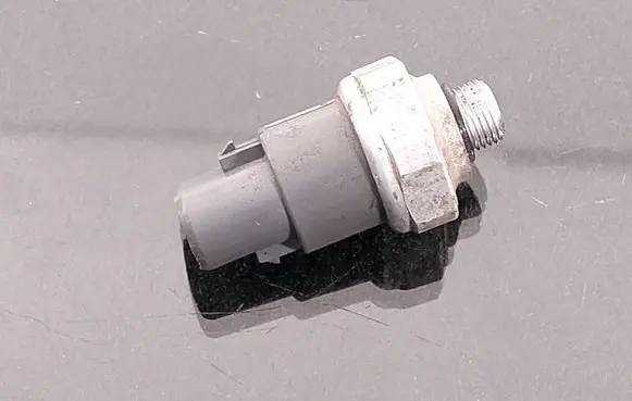 Toyota Yaris Air conditioning (A/C) pressure sensor 4434400050