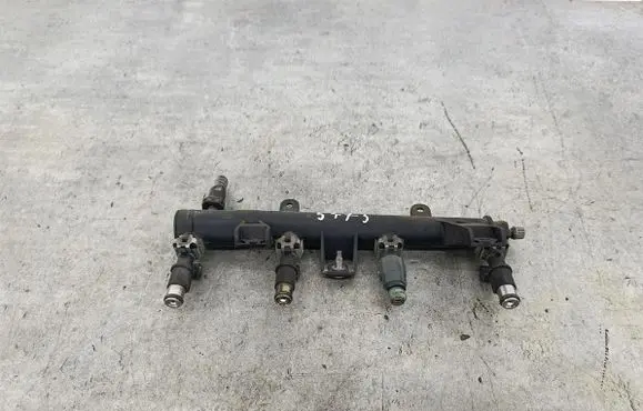 Peugeot 206 Fuel main line pipe 9628982980