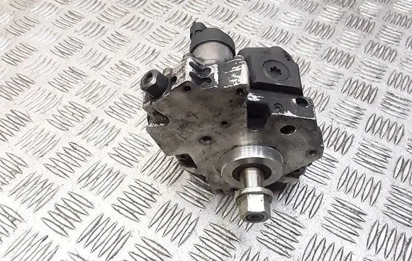 Ford C-MAX I Fuel injection high pressure pump 0445010089 9651844380