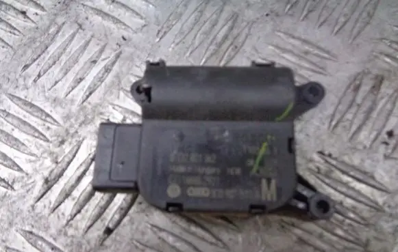 Volkswagen PASSAT B6 Central body control module 0132801362