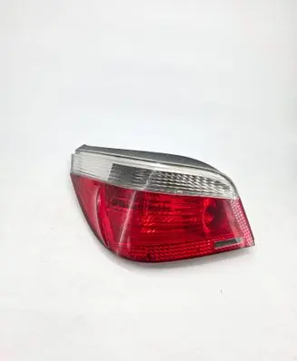 BMW 5 E60 E61 Rear/tail lights 6910767