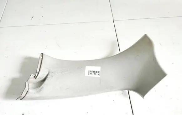 Skoda Octavia Mk1 (1U) (B) pillar trim (top) 1u9867248