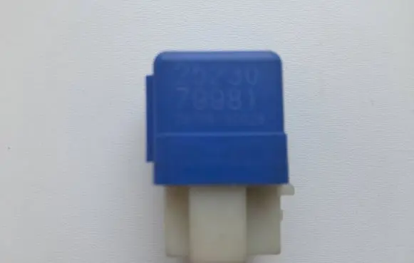 Nissan Almera Other relay 2523079981