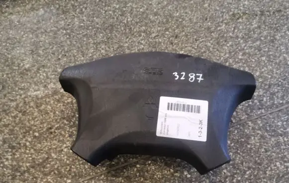 Mitsubishi Carisma Steering wheel airbag MR740922