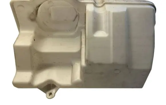 Volvo XC60 Windshield washer fluid reservoir/tank 30753425