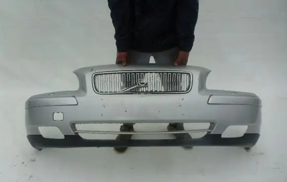 Volvo V70 Front bumper