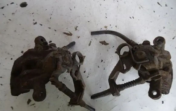 Honda Civic Rear brake caliper