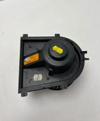Volkswagen New Beetle Heater fan/blower 1J1819021A 1T35 657877